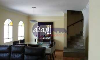 Imagem 2: Lindo sobrado com 2 andares + 1 subsolo, possui 3 dormitórios (sendo uma suíte com closet