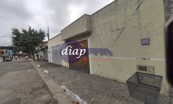 Imagem 2: Com ótimo acabamento, construção sólida, bem arejada e com cômodos grandes