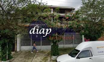 Imagem: Sobrado de alto padrão, 3 andares, vigas