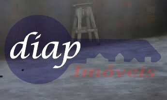 Imagem 7: Terreno medindo aproximadamente 10x28 na região da Água Rasa, próximo a Anália Franco. O t