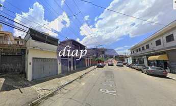 Imagem 2: Terreno medindo aproximadamente 10x28 na região da Água Rasa, próximo a Anália Franco. O t