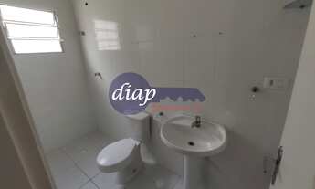 Imagem 3: Linda casa comercial com 3 dormitórios, sendo uma suíte, banheiro, 2 salas, escritório, ár