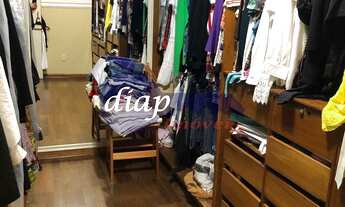 Imagem 2: Lindo apartamento com 368 metros de área útil, 3 vagas definitivas, 4 dormitórios, sendo 3