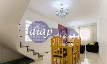 Imagem: Sobrado com 160m², 4 quartos com dependência