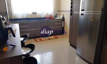 Imagem 3: Excelente sobrado em Rudge Ramos, 3 dormitórios com armários embutidos, sendo 1 suíte, amp