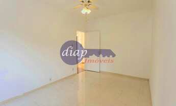 Imagem 7: Sobrado localizado na Vila Graciosa, entre Vila Ema e Santa Clara. Terreno com 7 metros de