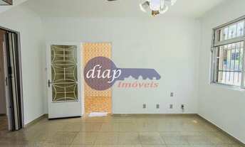 Imagem 3: Sobrado localizado na Vila Graciosa, entre Vila Ema e Santa Clara. Terreno com 7 metros de