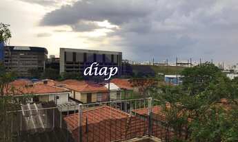 Imagem 4: Ótimo sobrado no Planalto Paulista com 3 dormitórios, sendo 2 suítes, possui 3 andares, 1