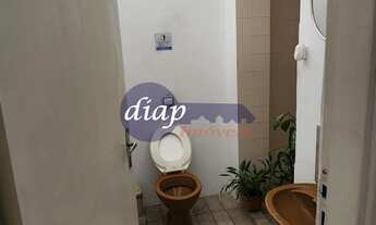 Imagem 5: Excelente casa comercial no Cambuci com 2 andares, no térreo 1 cozinha, 3 salas, 1 galpão