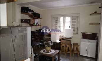 Imagem 5: Linda casa com 5 quartos, sendo 3 suíte, mais um banheiro e um lavabo em cima. Em baixo, s