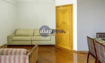 Imagem 4: Lindo apartamento no condomínio Royal Towers, com 3 dormitórios e 3 suítes com armários em