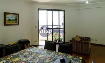 Imagem 5: Lindo apartamento no condomínio Royal Towers, com 3 dormitórios e 3 suítes com armários em