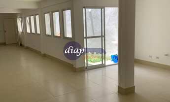 Imagem 7: Imóvel para renda. São 135 m2 de terreno, 207 m2 de área construída, totalmente reformado