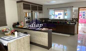 Imagem 3: Lindo sobrado na vila Alpina com 4 dormitórios, sendo 2 suítes e 3 dos dormitórios são pla