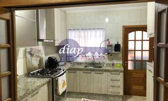 Imagem 3: Lindo sobrado com 3 dormitórios, sendo 2 com móveis planejados e uma suíte com hidromassag