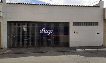 Imagem 2: Linda casa térrea com 4 dormitórios, sala, cozinha, banheiro, lavanderia e 4 vagas de gara