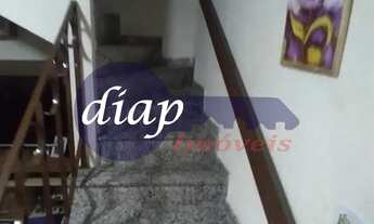 Imagem 7: Lindo sobrado com 3 dormitórios, sendo 1 suíte, sala, cozinha, lavanderia, banheiros, chur