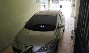 Imagem 7: Grande oportunidade. Excelente sobrado na vila Linda com 4 dormitórios, sendo 1 suíte, coz