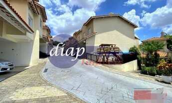 Imagem 2: Lindo sobrado em condomínio fechado com 3 dormitórios, sendo 1 suíte com closet, 4 banheir