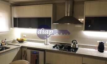 Imagem 3: Excelente sobrado na Vila Nivi com 3 dormitórios com armários embutidos, sendo 2 suítes co