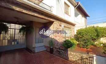 Imagem: Esse sobrado é um verdadeiro charme. Uma