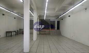 Imagem: Ótimo prédio comercial no centro de Santo