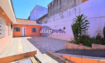 Imagem 3: Excelente casa térrea no bairro Parque Peruche, toda reformada com 2 dormitórios, sendo 1