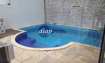 Imagem: Excelente sobrado de alto padrão, com 3