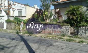 Imagem 2: Ótima casa antiga no bairro Jardim São Paulo com 3 dormitórios, cozinha, sala, 1 banheiro