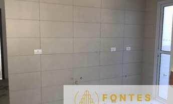 Imagem 2: Estilo kitnet/studio 1 dormitório, banheiro e garagem no bairro Portão, edifício de frente