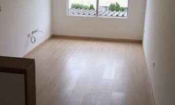 Imagem 2: Apartamento no Pinheirinho, ventilado e ensolarado, contendo 2 dormitórios, living para do