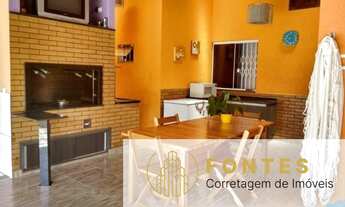 Imagem 3: Chácara 2 suítes, 1 com hidro e armários, cozinha planejada, sala estar com lareira e sala