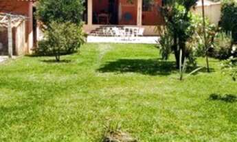 Imagem 4: Chácara 2 suítes, 1 com hidro e armários, cozinha planejada, sala estar com lareira e sala