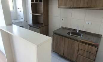 Imagem 5: Apartamento primeiro andar contendo 2 dormitórios, cozinha montada, elevador, sol da manhã