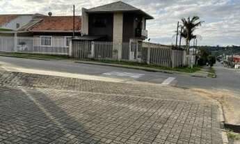 Imagem 3: CASA RESIDENCIAL EM EXCELENTE LOCALIZAÇÃO - 3 dormitórios - Cozinha com móveis planejados