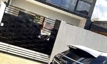 Imagem 2: Excelente sobrado 3 dormitórios, sendo 1 suíte,1 banheiro social,1 lavabo, sacada na frent