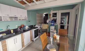 Imagem 5: 3 dormitórios, 1 suítes, 2 vagas na garagem