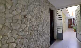 Imagem 5: Sobrado 232m² 4 quartos sendo 3 suítes 2 vagas cobertas todo reformado