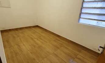 Imagem 4: Apartamento térreo de 60m² e dormitórios, quintal com jardim perfeito para pet, área de s