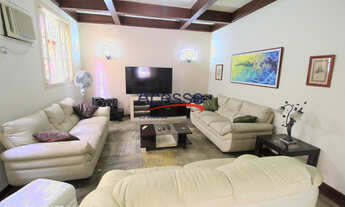 Imagem 7: 5 dormitórios, 2 suíte, 1 vaga na garagem, 284M² de Área Construída