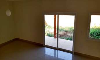 Imagem 4: Charmosos sobrado em condomínio fechado a espera para ser o seu lar