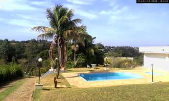 Imagem: Belíssima chácara com área de lazer completa