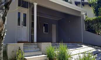 Imagem 3: Exuberante Casa 3 suítes à Venda no Condomínio Oruam em Valinhos/SP