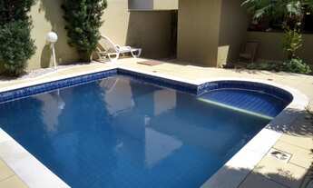 Imagem 1: Belíssima Casa 3 suítes com Piscina à Venda em Condomínio de Valinhos SP