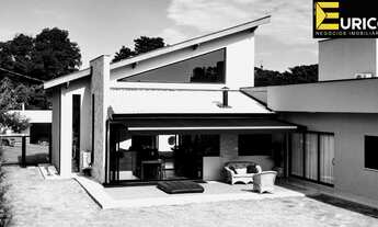 Imagem 2: Excelente casa térrea moderna no Terras de Santa Teresa