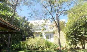 Imagem 3: Essa casa cinematográfica pode ser sua!