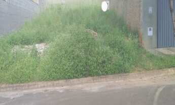 Imagem 2: TERRENO VALINHOS, 315M² de Área Construída