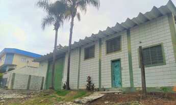 Imagem: Grande terreno com barracão estruturado