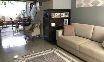 Imagem 2: CASA VILA ARAUCÁRIA 2 MINUTOS DO COLÉGIO PORTO SEGURO VALINHOS - Villa ARAUCARIA