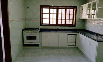 Imagem 6: BELISSIMA CASA A VENDA EM ÁREA PRIVILEGIADA COM 4 DORMITÓRIOS COM VARANDA, SENDO 1 SUÍTE